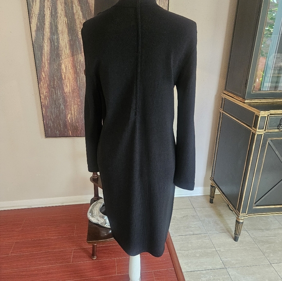 St. John Black Long Sleeve Dress #stjohn - Picture 5 of 8